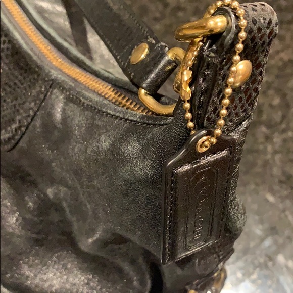 Black Coach bag/wallet set w/ addt shoulder strap - Picture 3 of 16